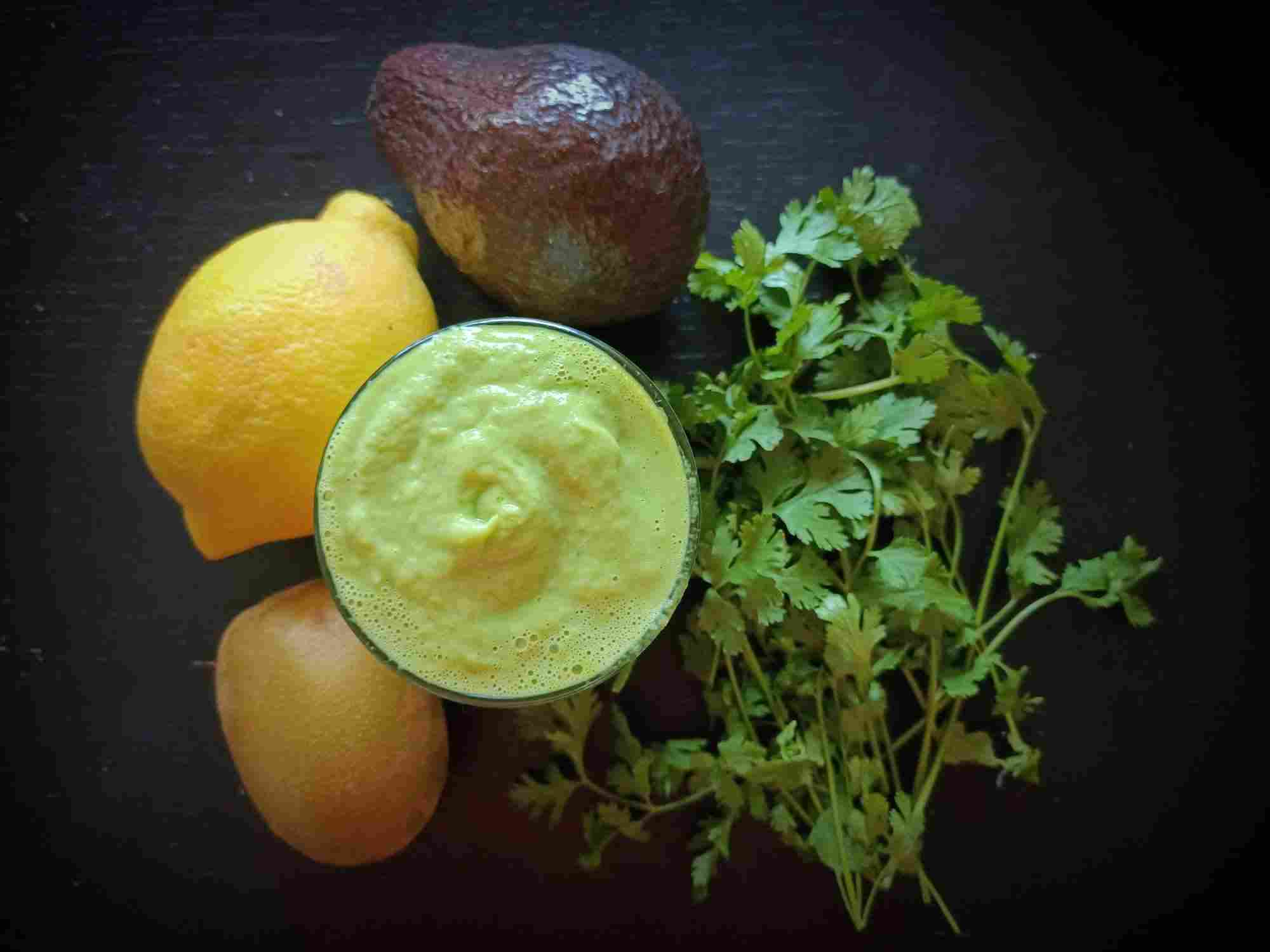 lemon-avocado-smoothie-recipe