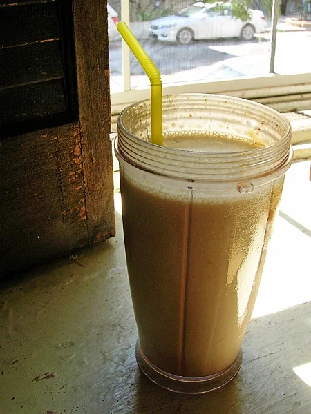 Peanut-Butter-banana-Smoothie-keto-smoothie-recipe