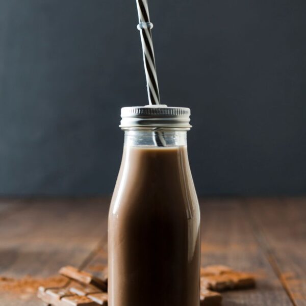 High Protein Peanut Butter Chocolate Smoothie ( Vegan )